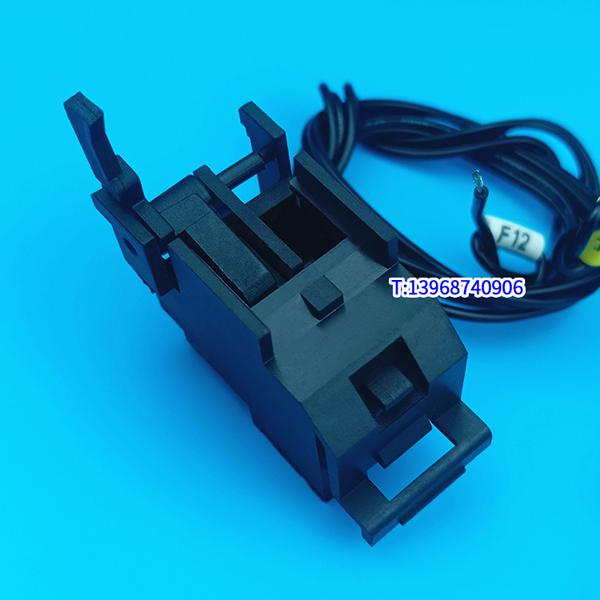 CM3-250C辅助,OF,信号反馈,常熟CM3-250C辅助接点,常开常闭触头